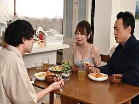 汗だくで寝ていたお義母さんが色っぽくて思わず襲ってしまった僕 優梨まいな サンプル動画サムネイル